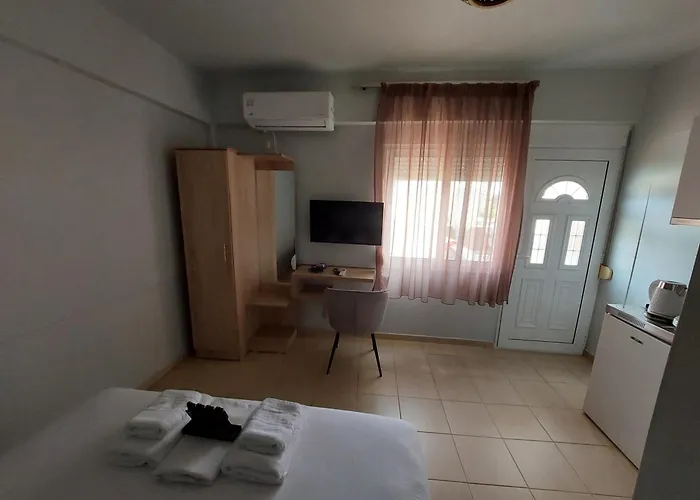 شقة Pavlos خْريسيا أموذيا