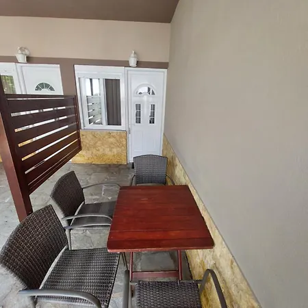 Apartment Pavlos